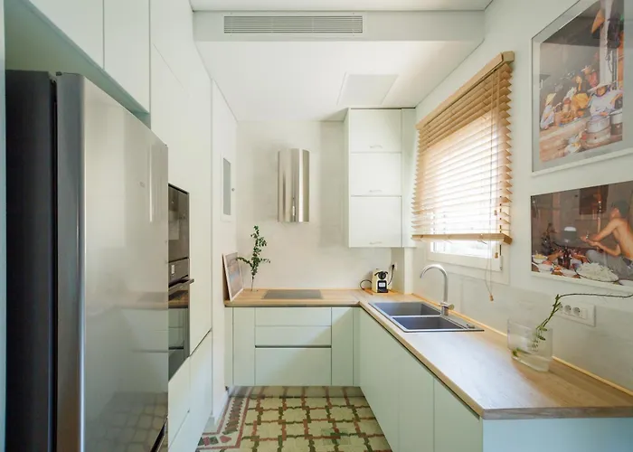Apartment Kazarnehouse