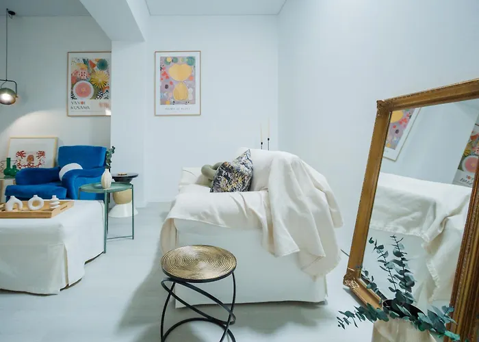Kazarnehouse Apartment