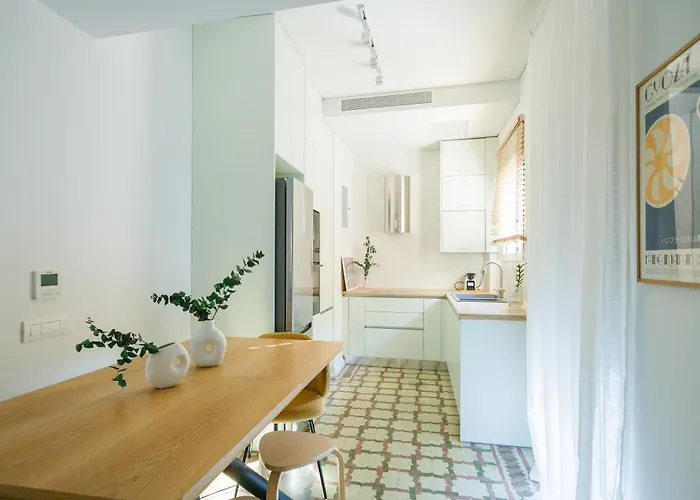 Kazarnehouse Apartment