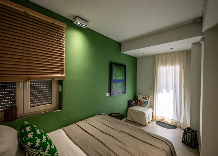 Apartment Kazarnehouse